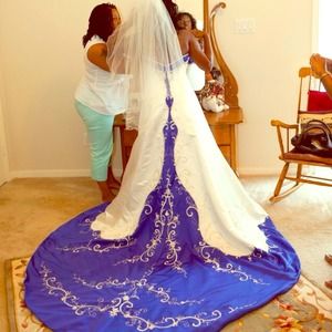 Wedding gown and accessories