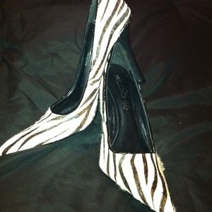 Brand new zebra hair ALDO PUMPS!
