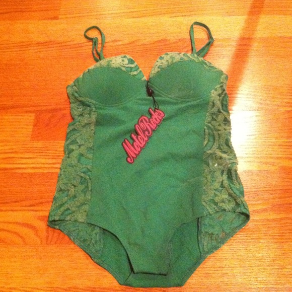 ********SOLD*******Motel Rocks emerald bodysuit