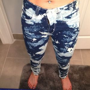 Urban outfitters the dye jeans NWOT!!