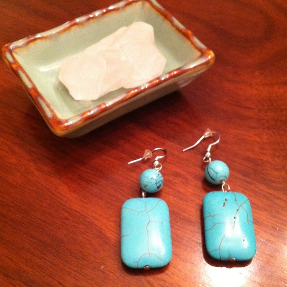 Turquoise dangly Earrings