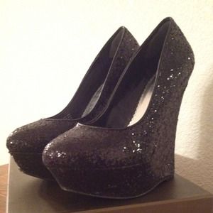 bebe Women's Omega Wedge Pump