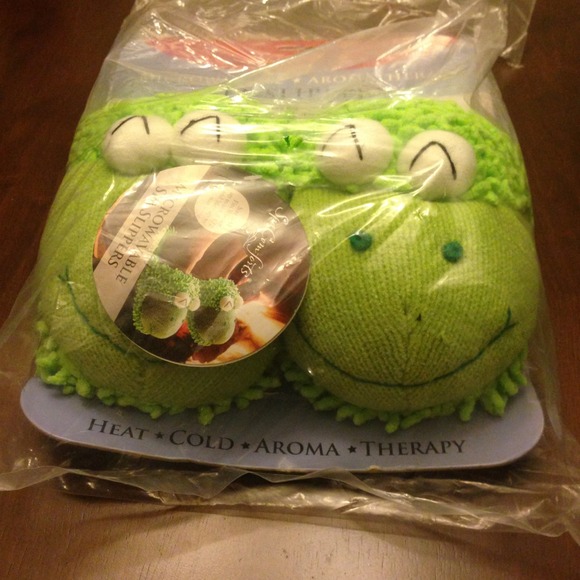 Brand New Froggie Spa Slippers size S-M - Picture 1 of 2