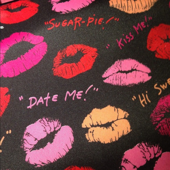 Betsey Johnson bag👛 - Picture 4 of 4