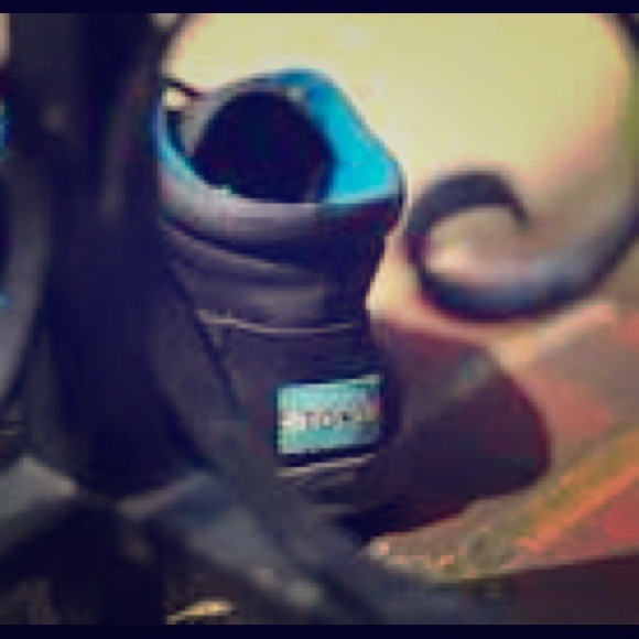 TOMS Highlands Women's Black Botas