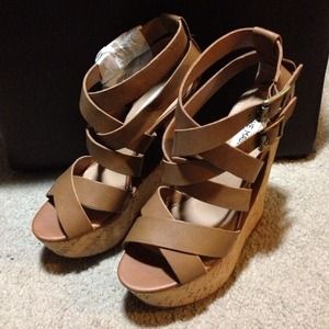 Brand New Steve Madden Wedge 5.5