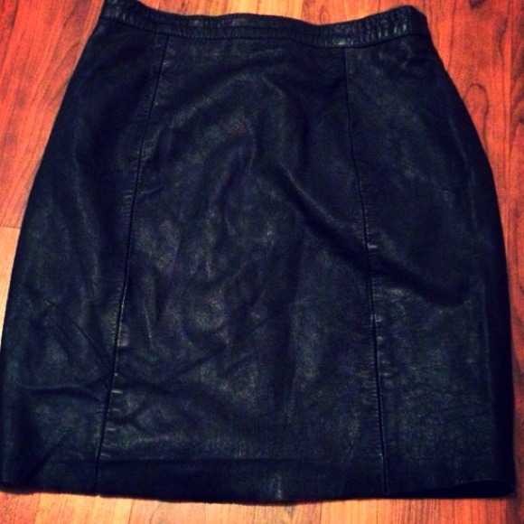 Authentic Leather High Waisted Mini Skirt