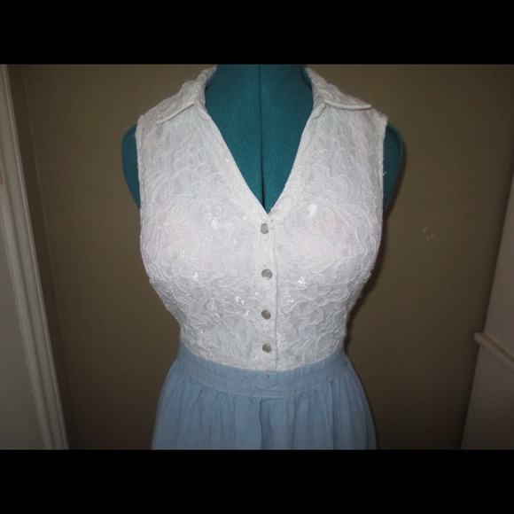 Cute dress 💗👗 - Picture 2 of 4
