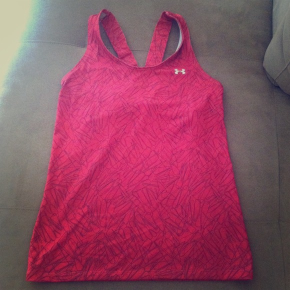 SOLD Under Armour hot pink/black athletic top