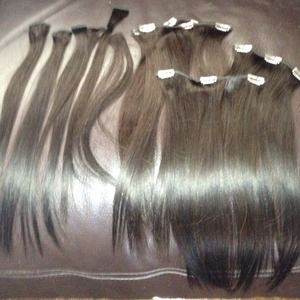 Natural hair clip in hair extensions never worn