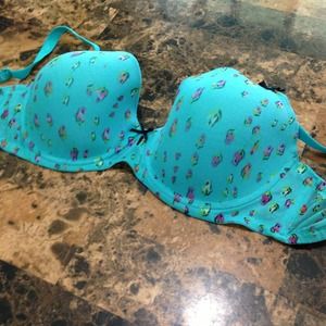 Betsey Johnson 34dd bra. Excellent condition