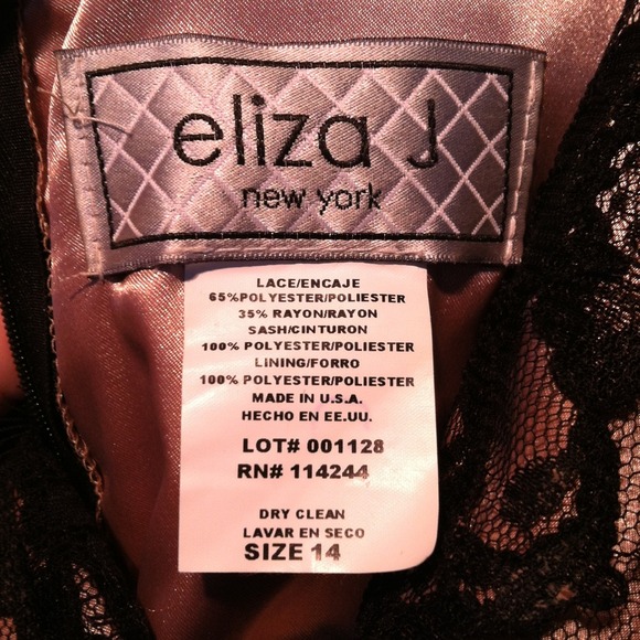 Eliza J Size 14 Black Lace Overlay Dress - Picture 3 of 4