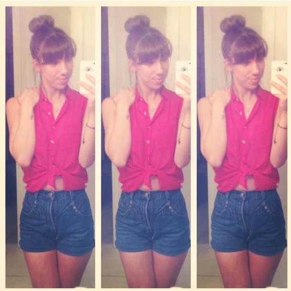 Very High Waist Shorts - Size 0/1