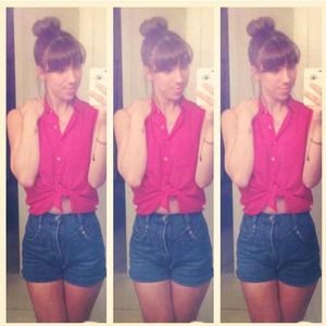 Very High Waist Shorts - Size 0/1