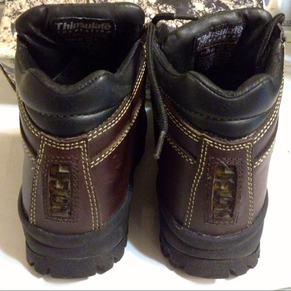 Lugs Boots - Picture 3 of 4