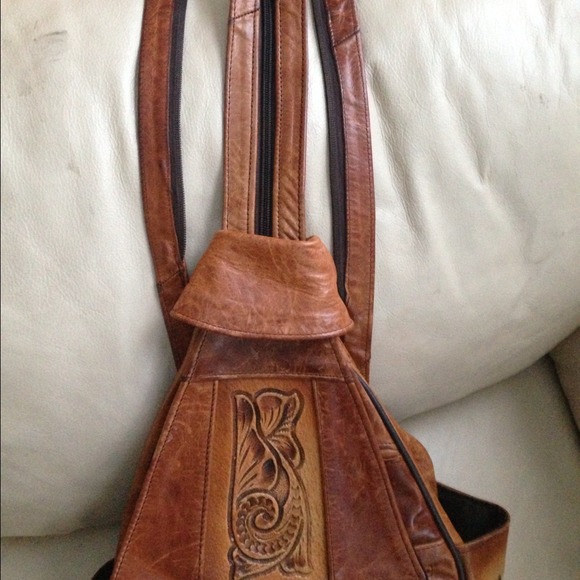 Genuine leather bag - Picture 2 of 4