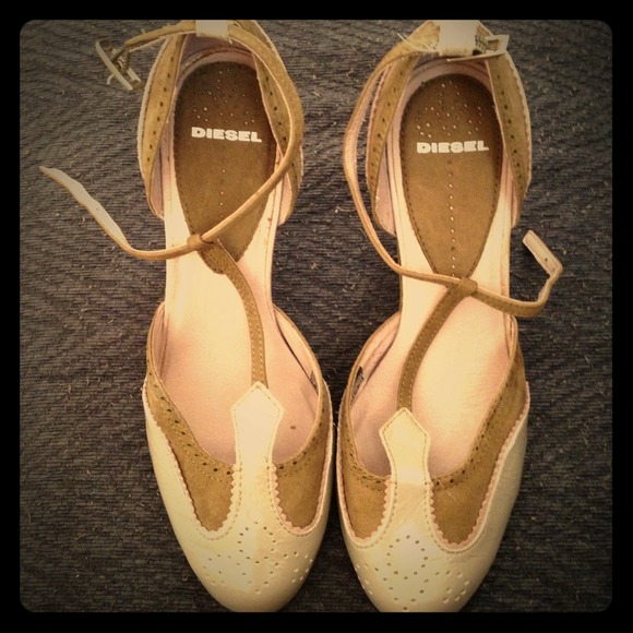 Sold to Sarah ⛔💌Retro style Diesel pumps size 9
