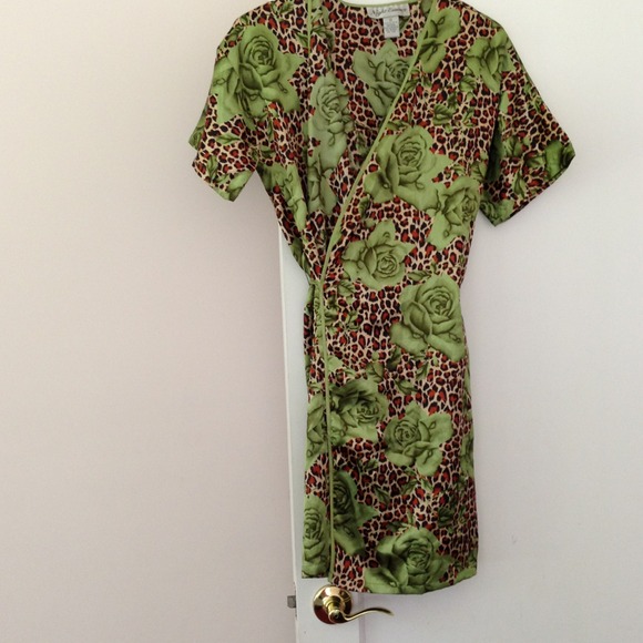 Cute short sleeve night gown dress leopard floral - Picture 1 of 3