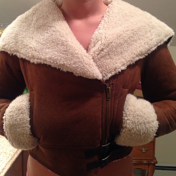 Waist high jacket - Picture 2 of 4