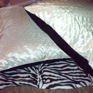 Pillows for madimoo1