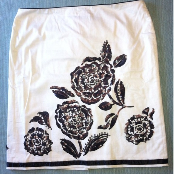 White House Black Market Floral Sequin Skirt