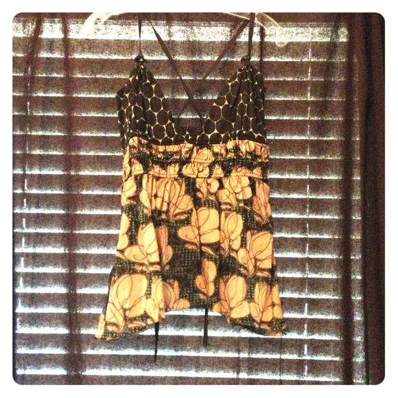 Cute summer time top!