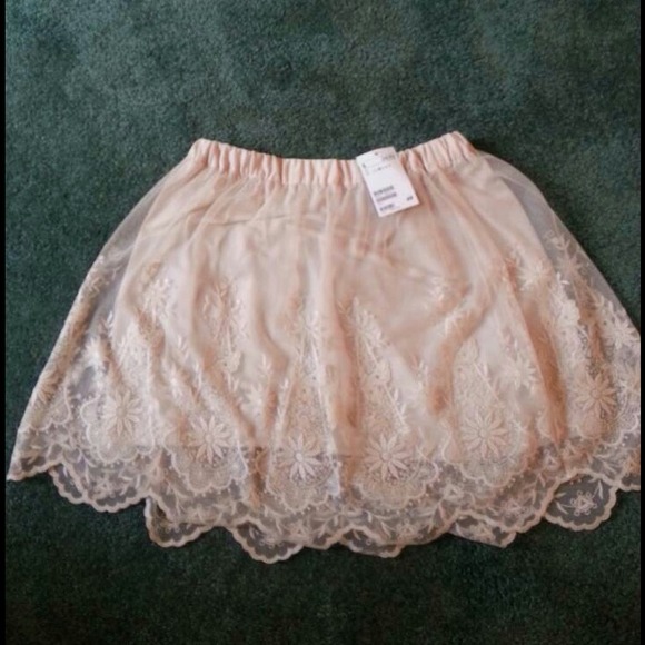 Brand new skirt