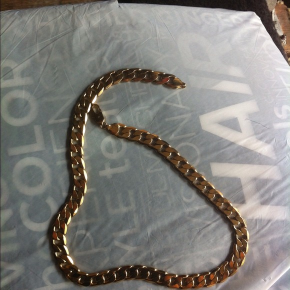 18kt gold link chain