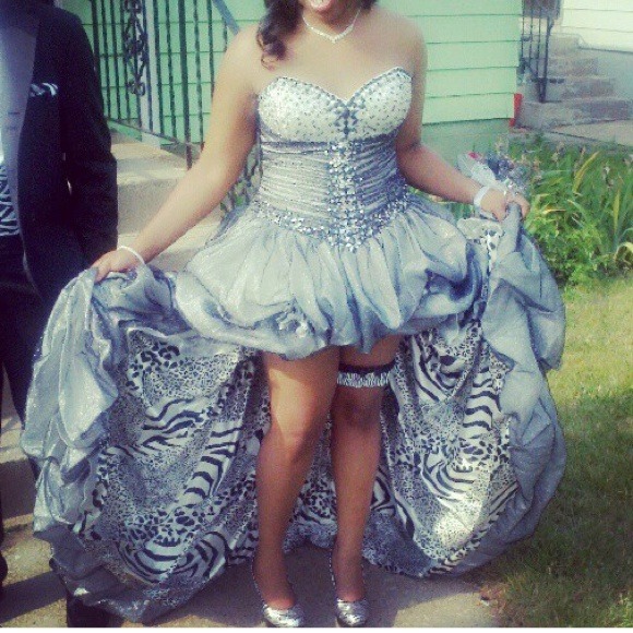 ❌Sold locally❌ Prom Dress!!👗👑🔱💎