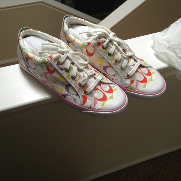 ❌Bundled!🚫Coach Barrett multi-color tennis shoes