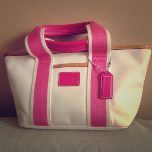 REDUCED PRICE‼️ Authentic Coach Bag 💗