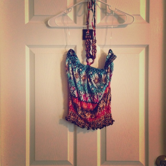 Halter top.