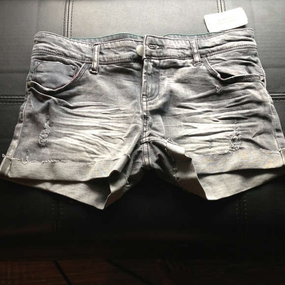 Gray Forever 21 shorts! New!