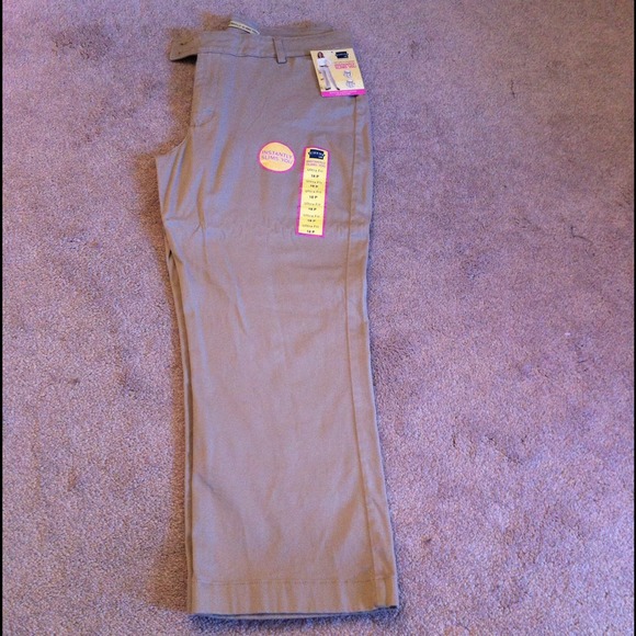 lee Pants - 🎯NWT🎯👖✨🌀Lee Riders slimming jeans -with tags