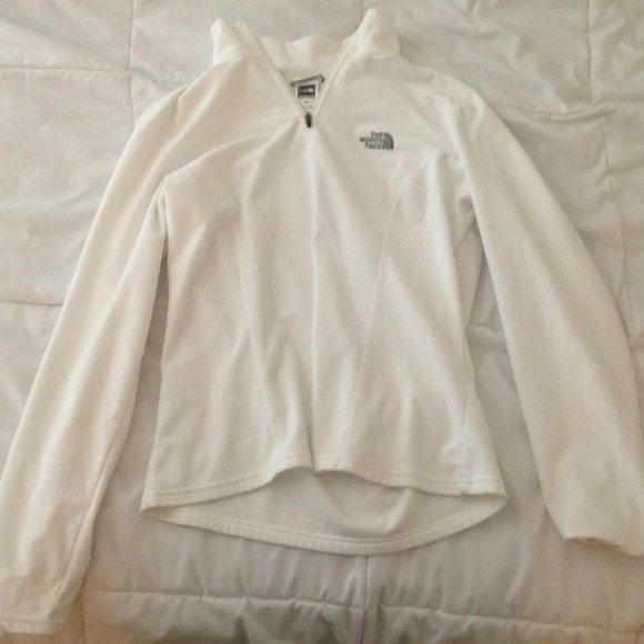 northface fleece pull over 1/4 zip