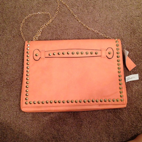 Coral studded big clutch - Picture 1 of 4