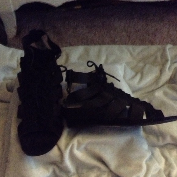 Sandals👡. , - Picture 2 of 4