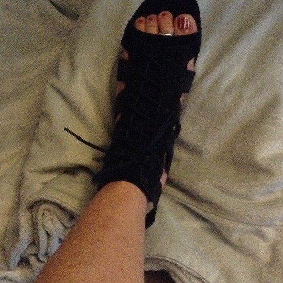 Sandals👡. , - Picture 3 of 4