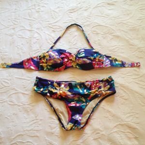 NWOT Bandeau top bathing suit