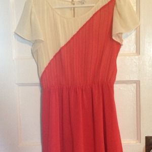 I LOVE H81 dress size M.