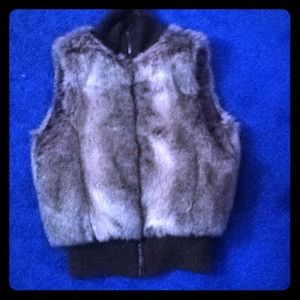 fake fur zip up vest!