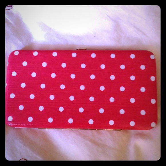 🌟Super Pretty New Pink Polka Dot Wallet🌟