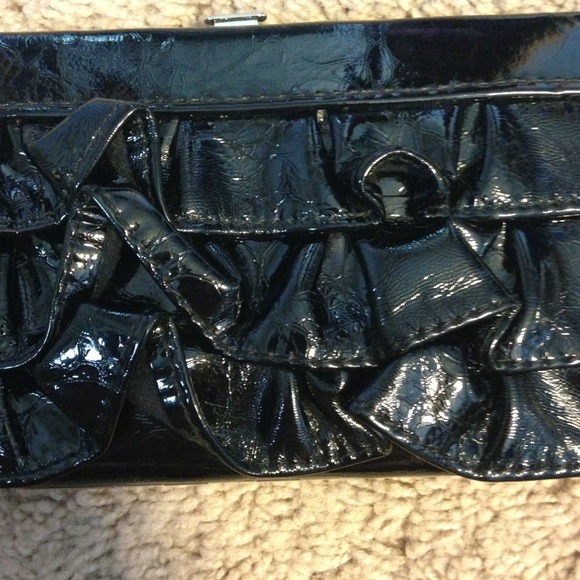 2 wallets for $5 - Picture 3 of 4