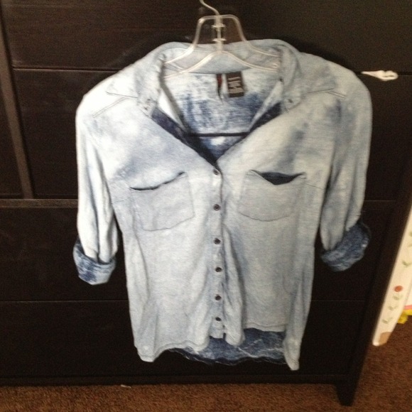 Denim looking cotton shirt
