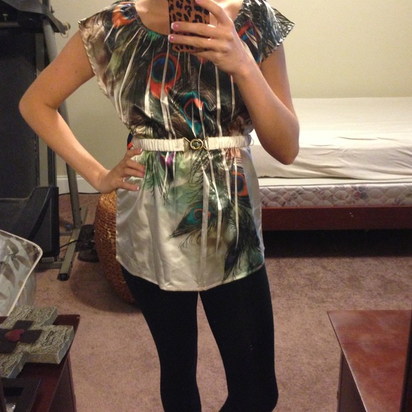 Peacock top - Picture 3 of 4