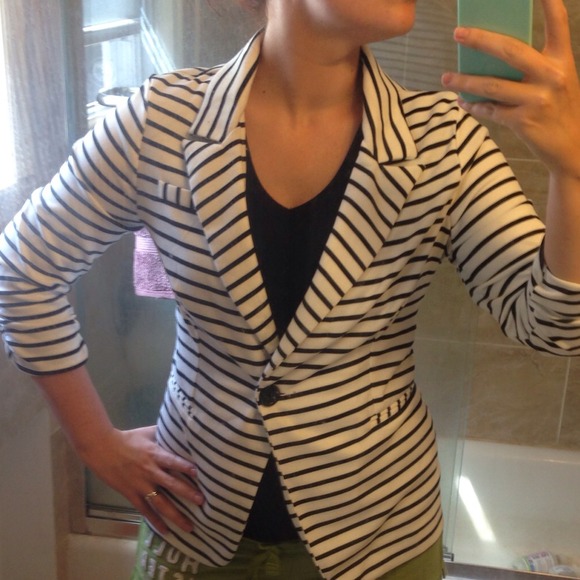 Charlotte Russe Jackets & Blazers - 3/4 sleeve Striped Blazer blk/wht