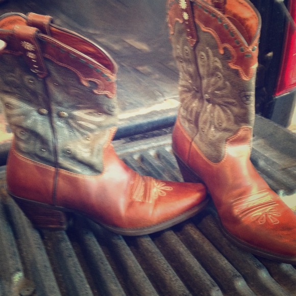 💰Sale💰Ariat dress boot