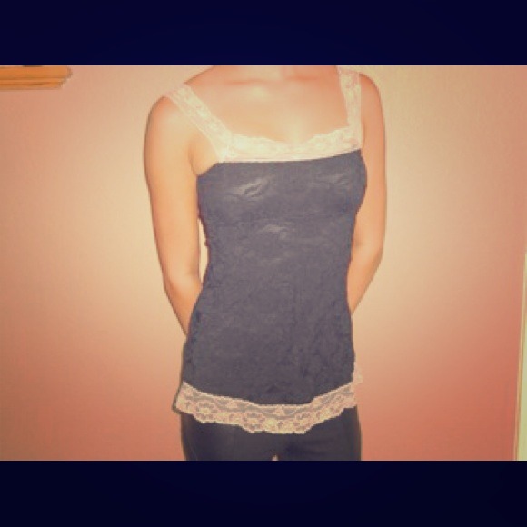 Charlotte Russe lace top - Picture 1 of 2
