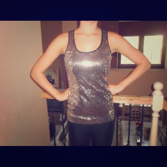 Arden B sparkle top - Picture 1 of 1