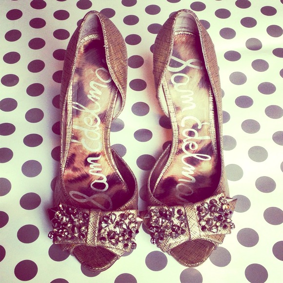 🚫RESERVED🚫Sam Edleman Studded Bow Heels